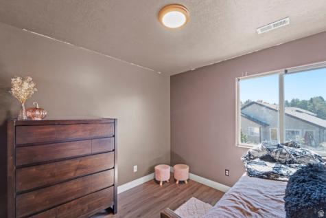 1870 E Oak Bend Drive S Draper UT 84020