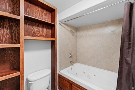 1870 E Oak Bend Drive S Draper UT 84020