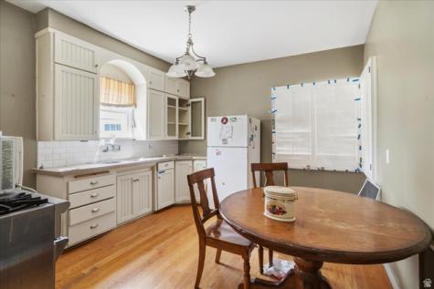 144 E 200 S Springville UT 84663