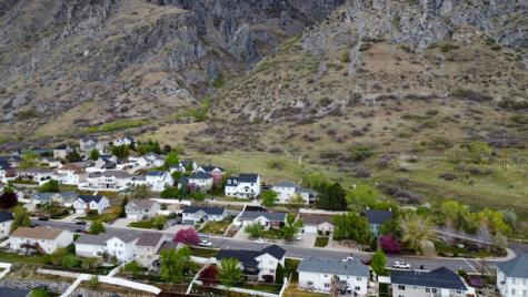 965 N 800 E Springville UT 84663