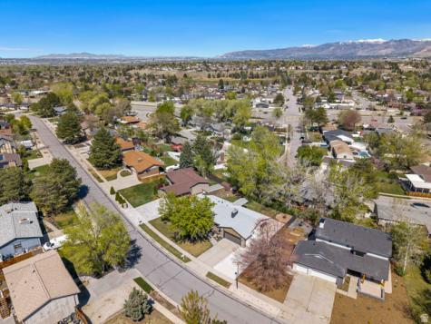 1797 E Ski View Drive Drive Sandy UT 84092