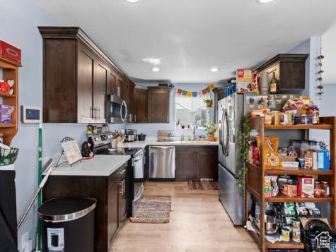 3043 S Arthurs Court Court W West Valley City UT 84120