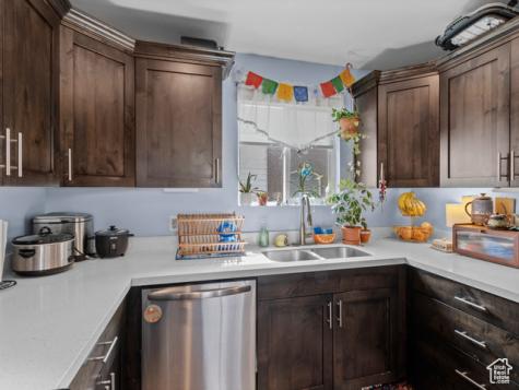 3043 S Arthurs Court Court W West Valley City UT 84120