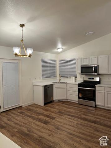 792 E 540 N Tooele UT 84074