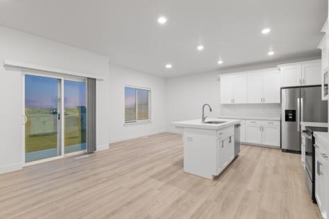 1532 E Lynx Lane Eagle Mountain UT 84005