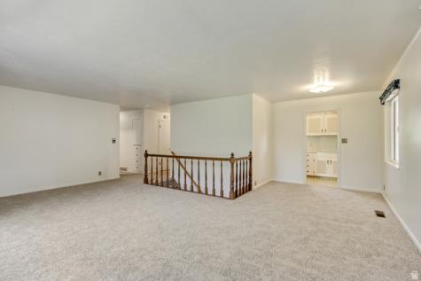653 W 3400 S Bountiful UT 84010
