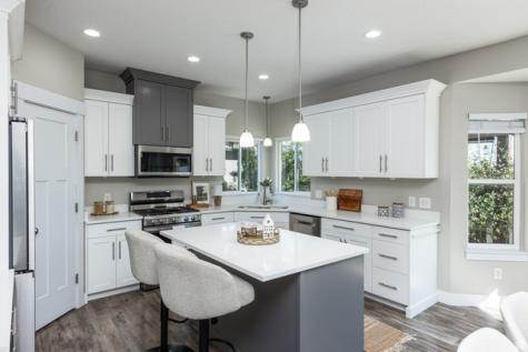 1683 W Packsaddle Circle Bluffdale UT 84065