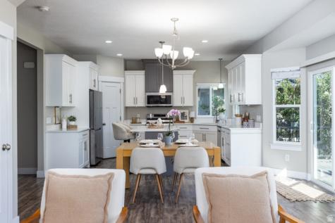 1683 W Packsaddle Circle Bluffdale UT 84065