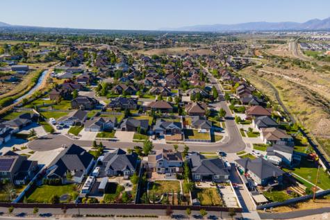 1683 W Packsaddle Circle Bluffdale UT 84065