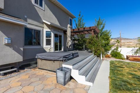 1683 W Packsaddle Circle Bluffdale UT 84065