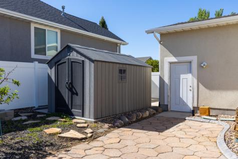 1683 W Packsaddle Circle Bluffdale UT 84065