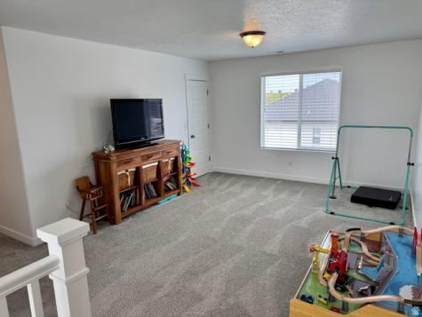 1477 E 3125 N Layton UT 84040