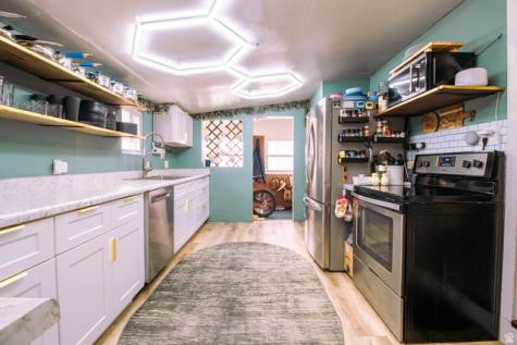 87 E Pioneer Avenue Sandy UT 84070