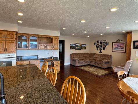 1959 N 150 E Centerville UT 84014