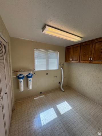1959 N 150 E Centerville UT 84014