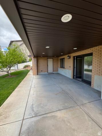 1959 N 150 E Centerville UT 84014