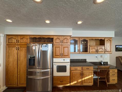 1959 N 150 E Centerville UT 84014