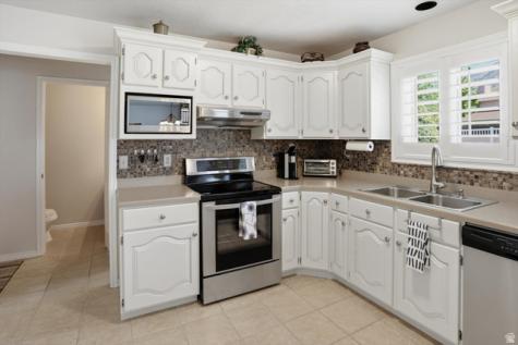 11499 S High Mountain Drive Sandy UT 84092