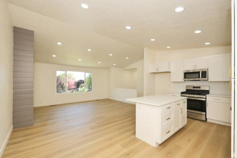 807 E Dusty Rock Circle Sandy UT 84094