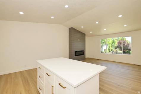 807 E Dusty Rock Circle Sandy UT 84094