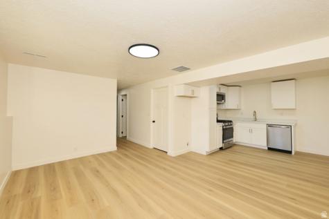 807 E Dusty Rock Circle Sandy UT 84094