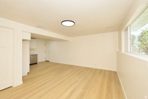 807 E Dusty Rock Circle Sandy UT 84094
