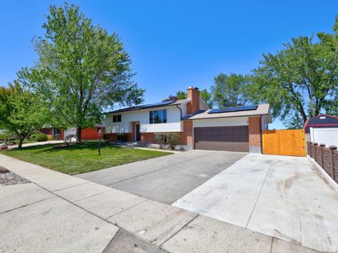 807 E Dusty Rock Circle Sandy UT 84094