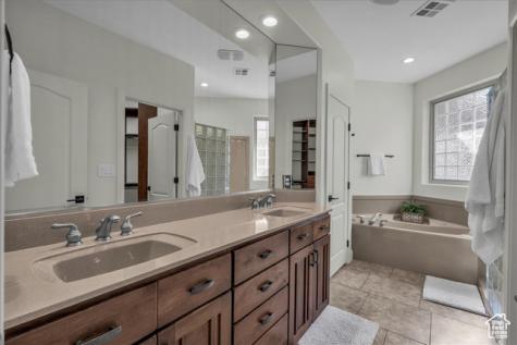 2240 E Cobalt Drive St. George UT 84790