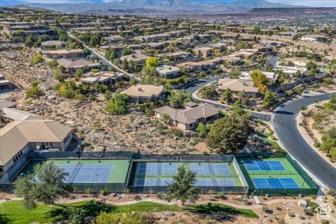 2240 E Cobalt Drive St. George UT 84790