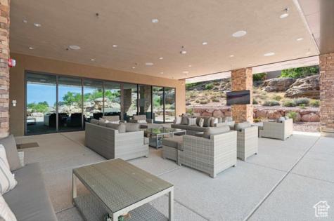 2240 E Cobalt Drive St. George UT 84790