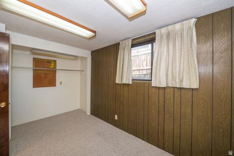11 E Bonneville Drive Bountiful UT 84010