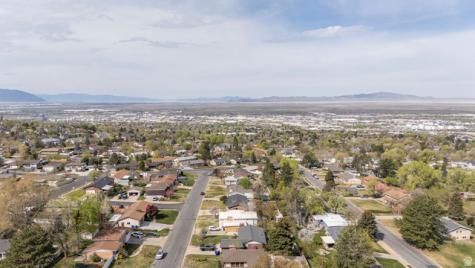 11 E Bonneville Drive Bountiful UT 84010