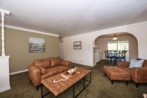 11 E Bonneville Drive Bountiful UT 84010