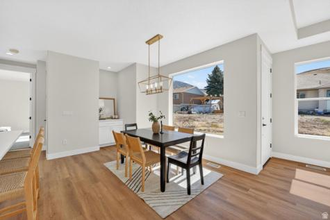 594 E Skyline Tooele UT 84074