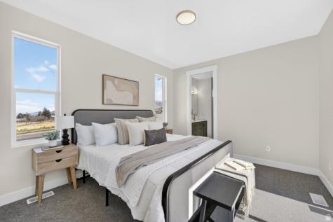 594 E Skyline Tooele UT 84074