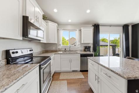 1830 E Cedar Trails Way S Eagle Mountain UT 84005