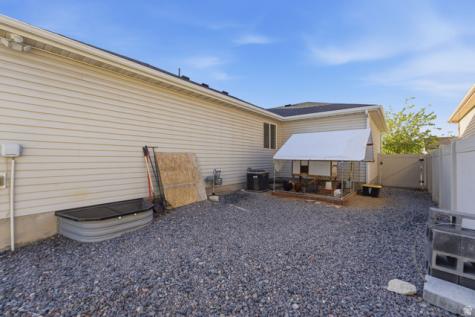 1830 E Cedar Trails Way S Eagle Mountain UT 84005