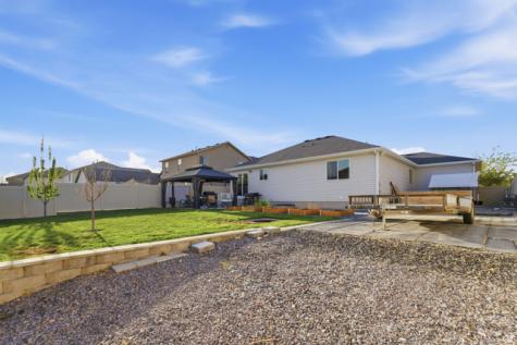 1830 E Cedar Trails Way S Eagle Mountain UT 84005