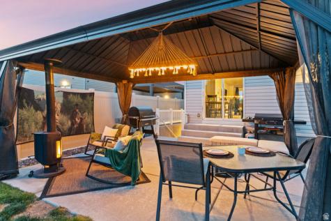 1830 E Cedar Trails Way S Eagle Mountain UT 84005
