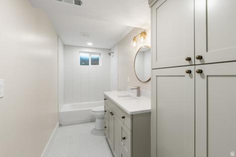 6909 S 90 E Midvale UT 84047
