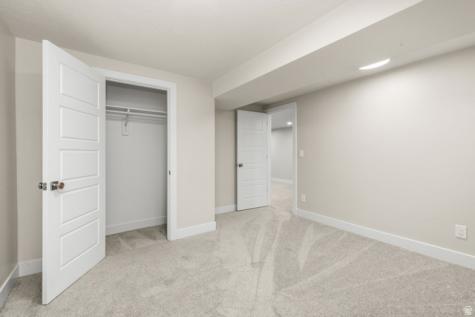 6909 S 90 E Midvale UT 84047