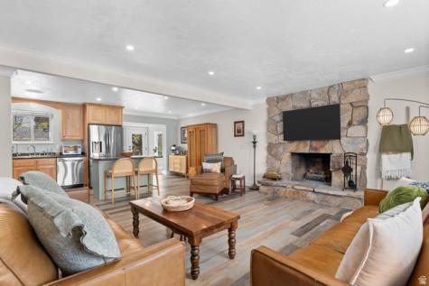 1758 E Abbedale Lane E Sandy UT 84092
