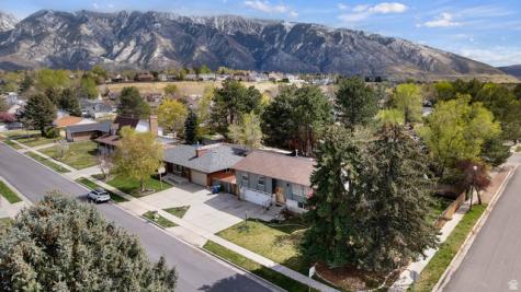 1758 E Abbedale Lane E Sandy UT 84092