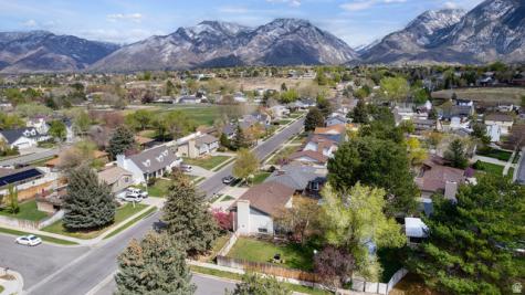 1758 E Abbedale Lane E Sandy UT 84092
