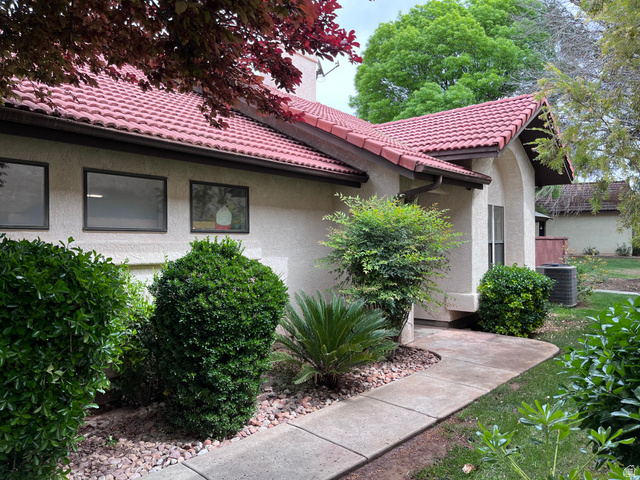 301 S 1200 E St. George UT 84790