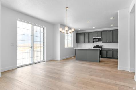 6719 N Desert Creek Eagle Mountain UT 84005