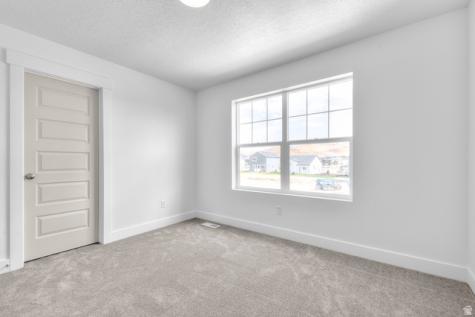 6719 N Desert Creek Eagle Mountain UT 84005