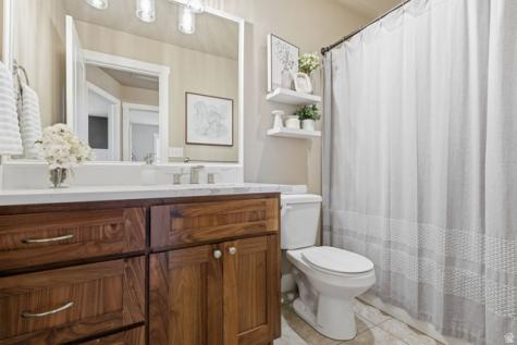 555 N 750 E Hyde Park UT 84318