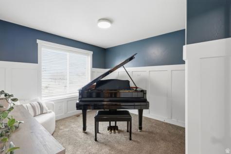 555 N 750 E Hyde Park UT 84318