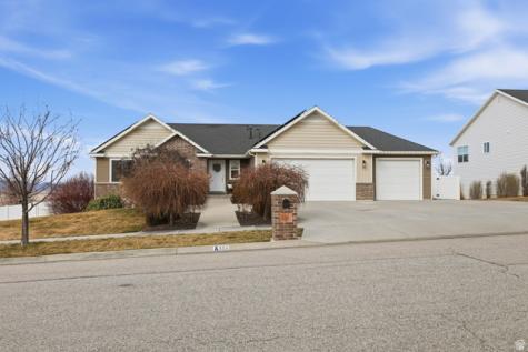 555 N 750 E Hyde Park UT 84318